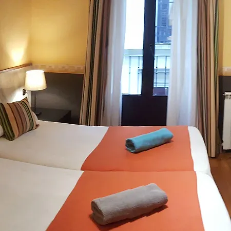 阿尔勒膳食公寓 * 圣塞瓦斯蒂安