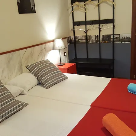 Aries Casa de hóspedes *