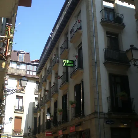 Vendégház Aries *