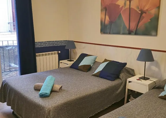 Aries Guest house San Sebastian