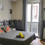 아리에스 *